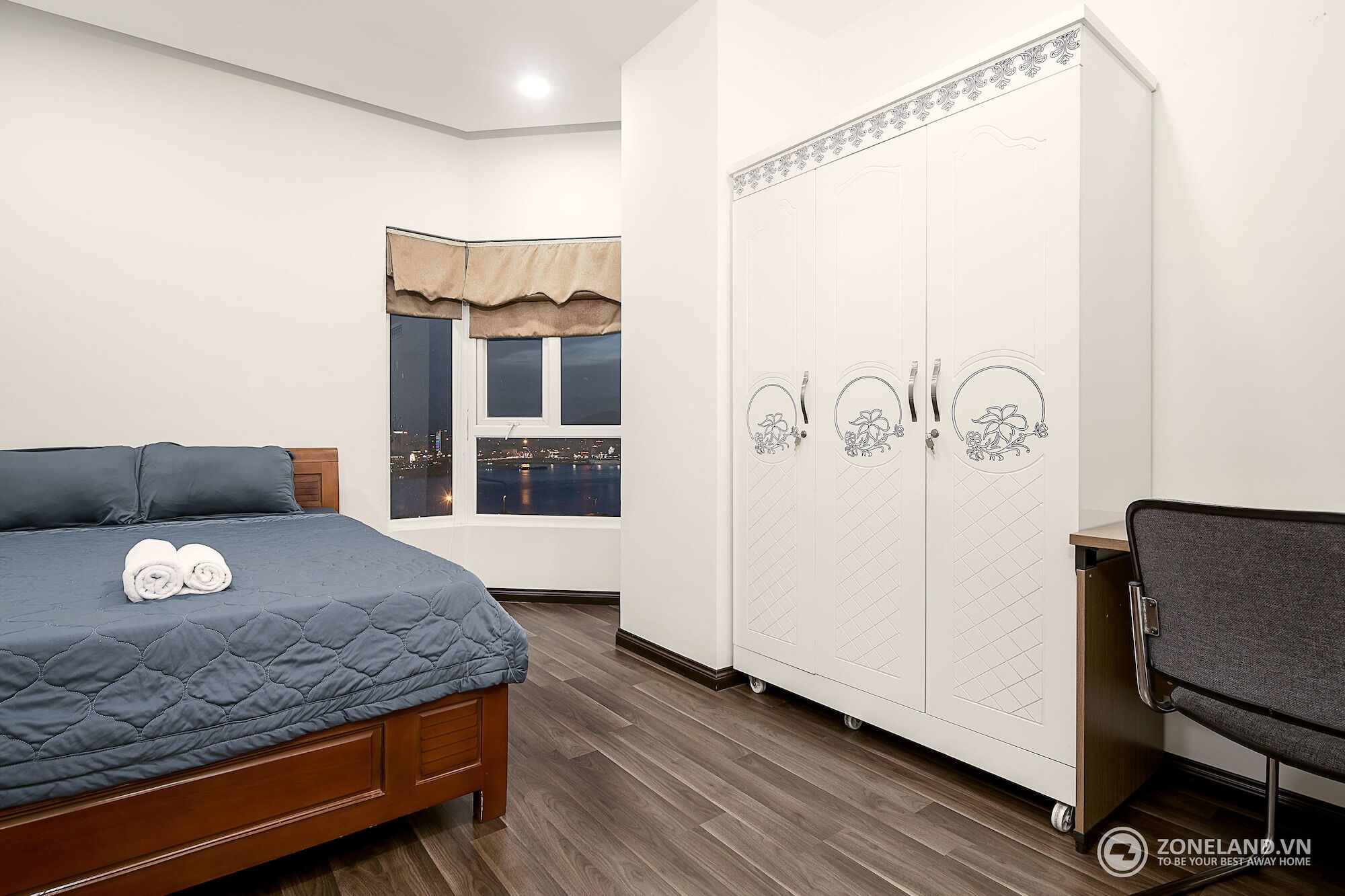 Zoneland Apartments - Monarchy Riverside Son Tra Екстериор снимка